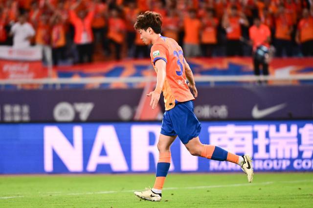 开云注册入口-【中超】高准翼凌空斩克雷桑建功 泰山3比2新鹏城